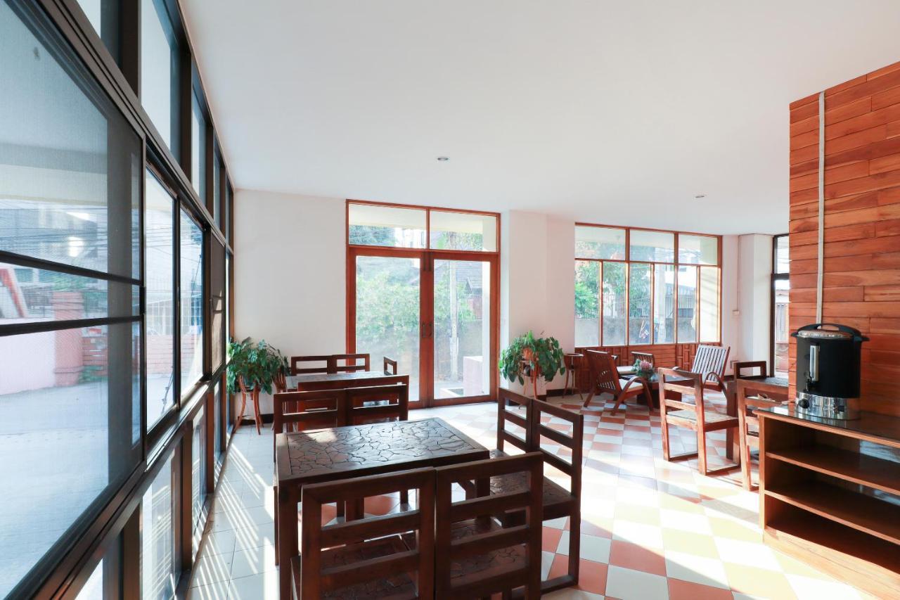 Oyo 794 Nice Mum Lodge เชียงใหม่ ภายนอก รูปภาพ